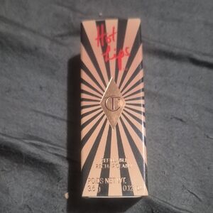 Charlotte Tilbury Hot Lips 2 lipstick in the shade In Love With Olivia. NIB